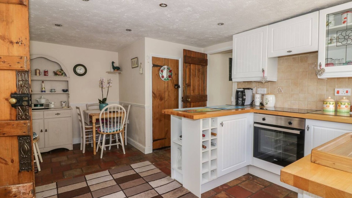 Drayton Cottage | Megs Cottage