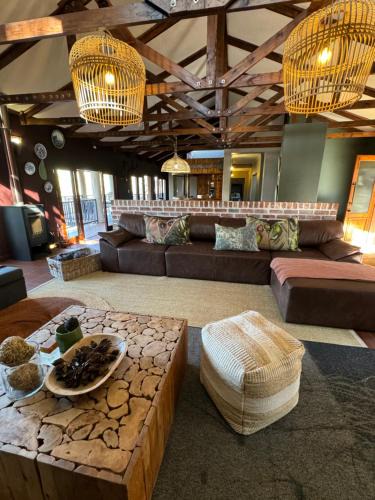 Vredefort Villa | Megumi - Vaal Riverside Retreat - Loadshedding Friendly