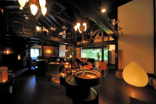 Kaminoyama Hotel | Meigetsuso