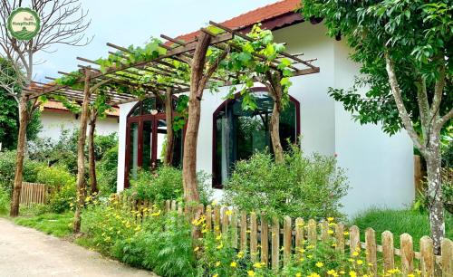 Phong Dien House | Mekong Rustic Can Tho Hideaway