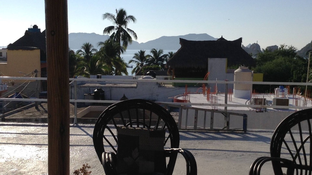 Centro Condo | Melaque Condo Near the Beach! Safe, secure and modern!