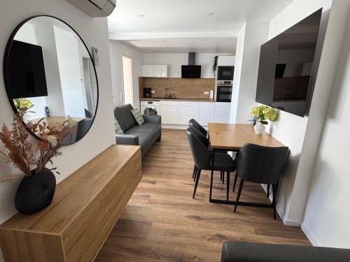 Langen Apartment | Melem Apartments 1