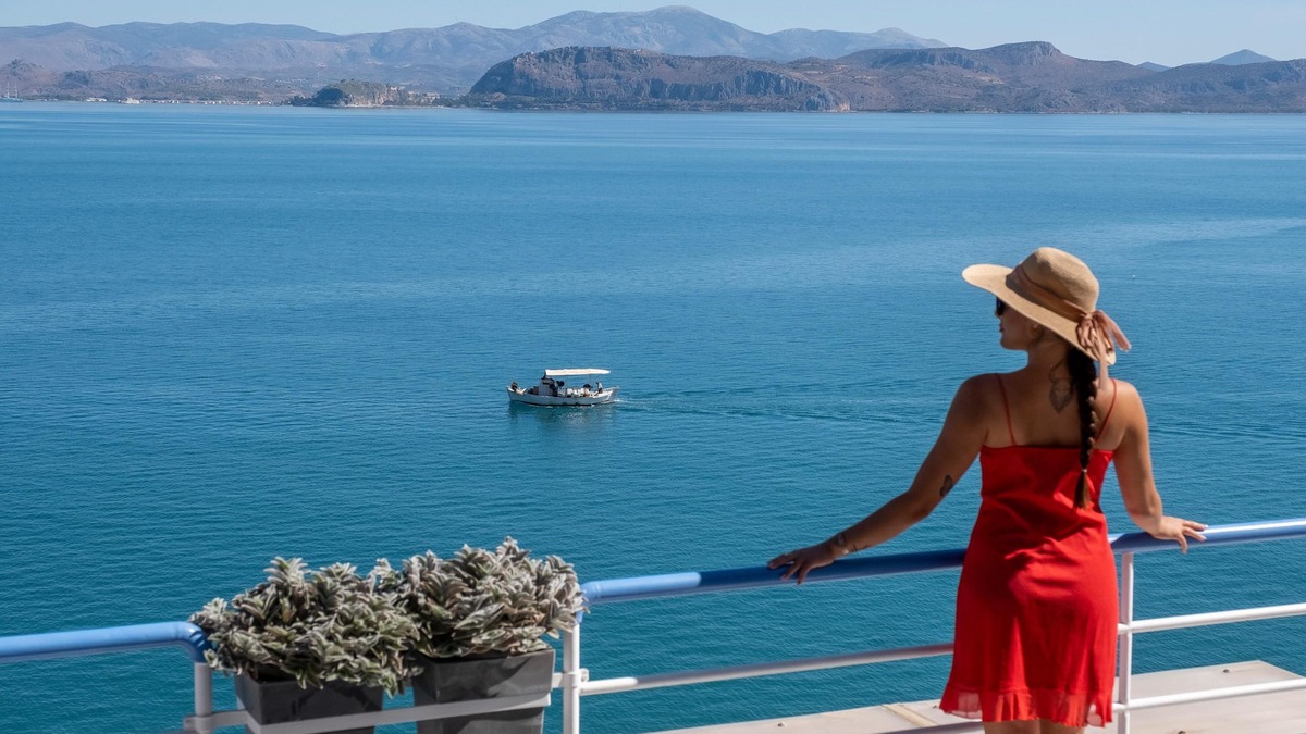 Kiveri Apartment | Meli Apartments & Villas