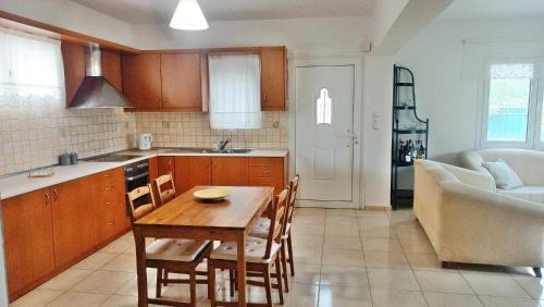 Akoumia Apartment | Melina Apartment - Akoumia Village