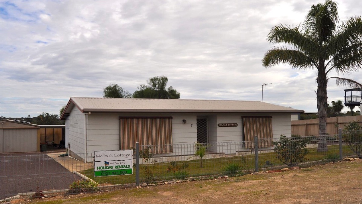 Lake Wangary House | Melina's Cottage is a neat, tidy, budget property