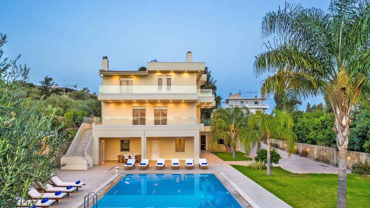 Souda Villa | Melitini villa ,near the beach and Chania town