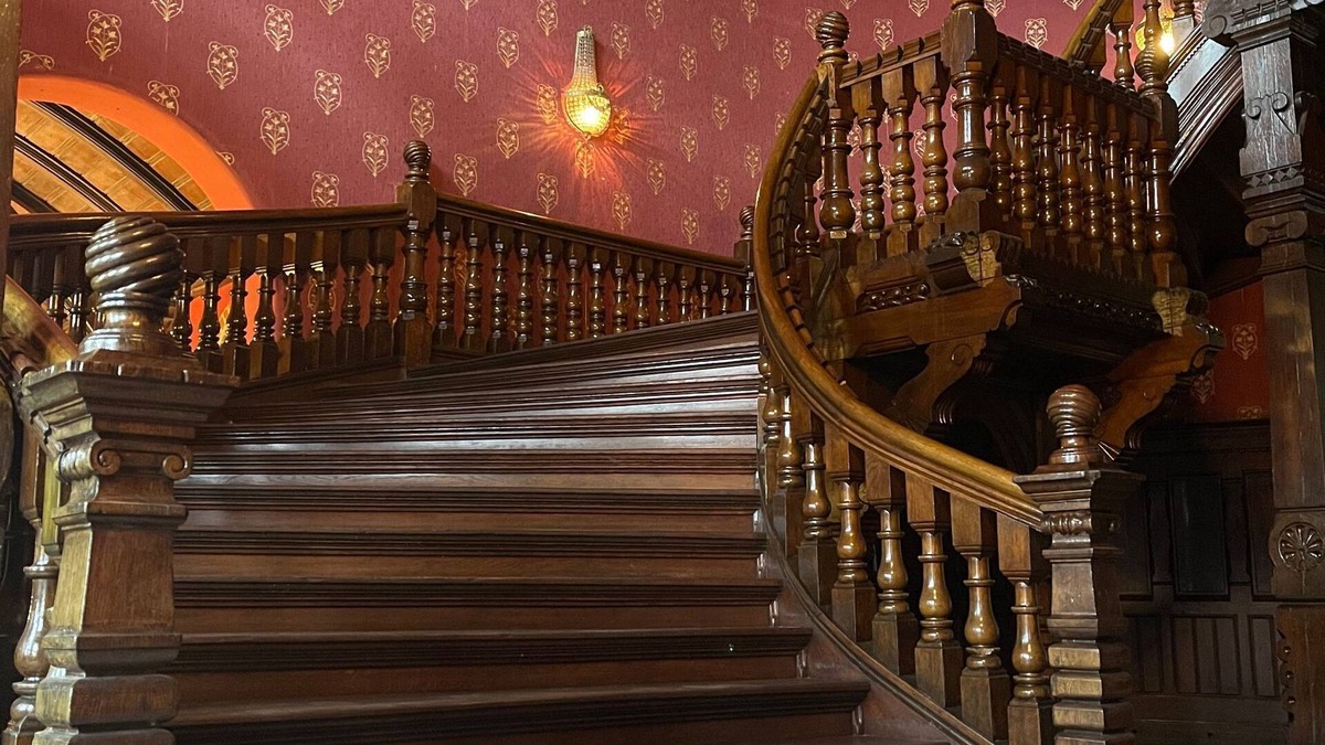 Gera Apartment | Melkof Castle - Adelheid vacation apartment