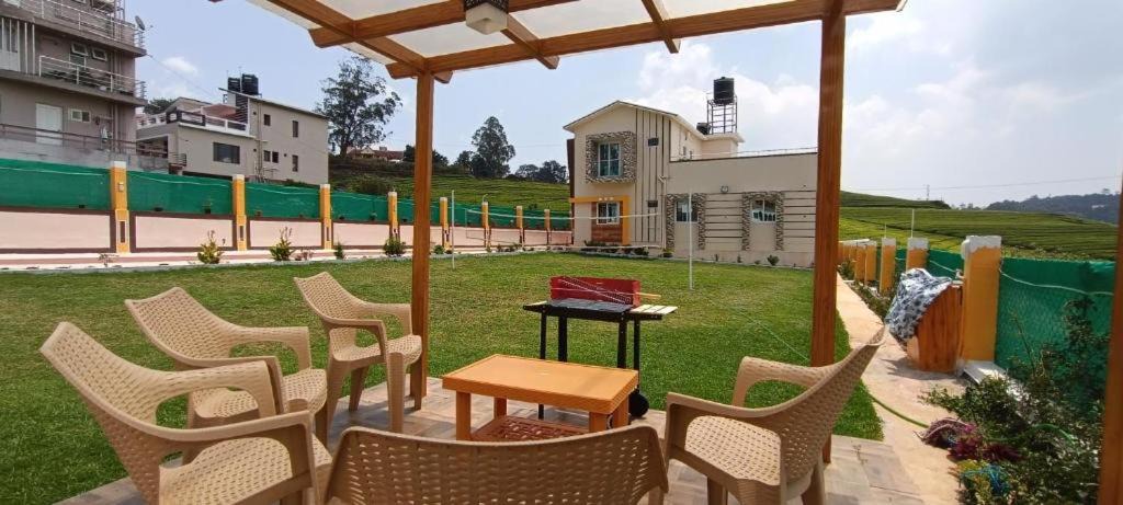 Kandal House | Memmsta Hotels - 1570