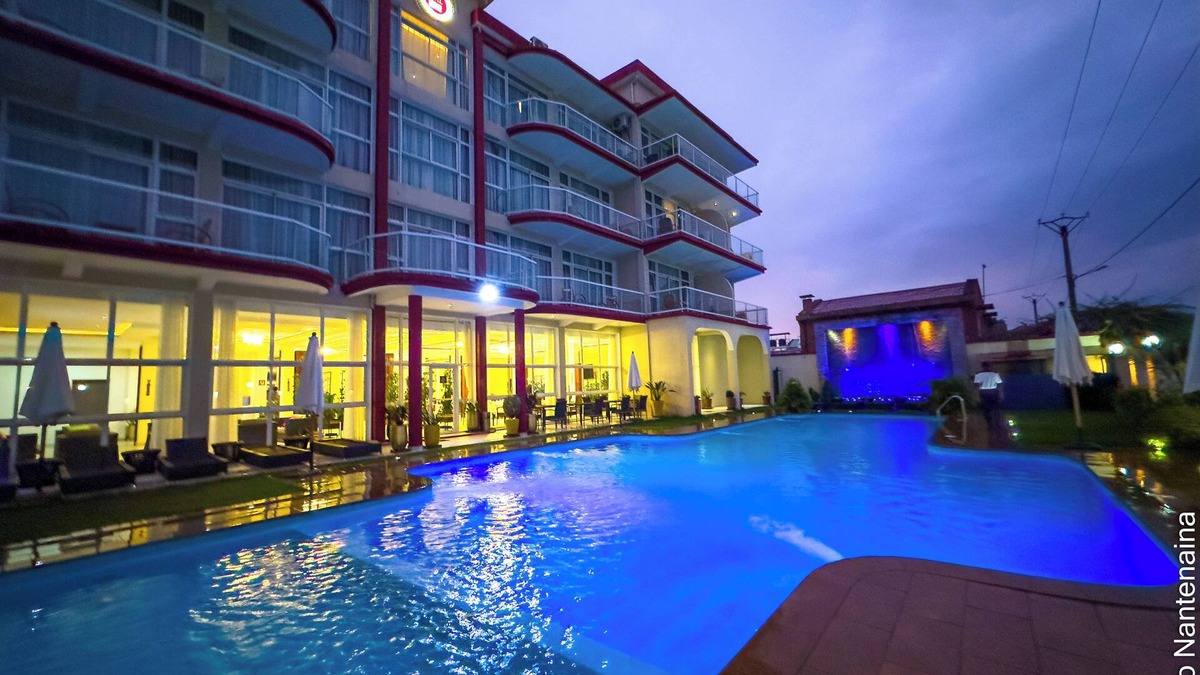 Antsirabe Hotel | Menabe'l