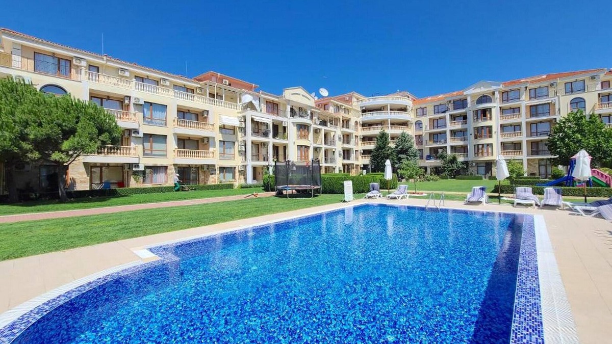 Yurta Apartment | MENADA *Royal Bay 2* pool view studio