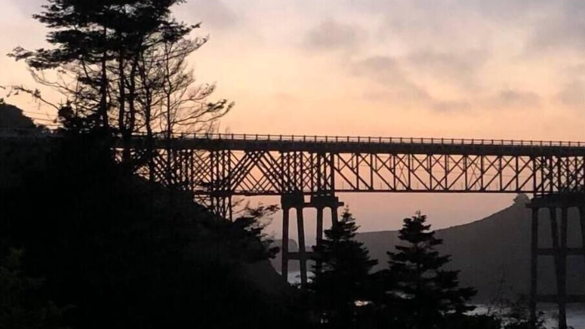 Albion Apartment | Mendocino Coast Hideaway