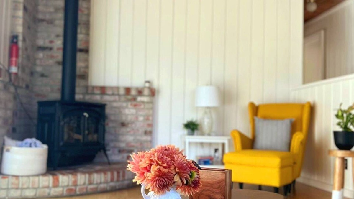 Fort Bragg House | Mendocino Coast Home with Sauna and Fireplace