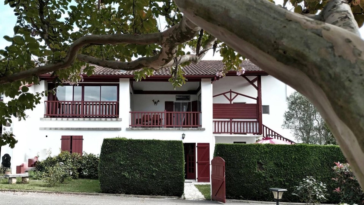 Mendionde House | MENTAXURIA - MENDIONDE