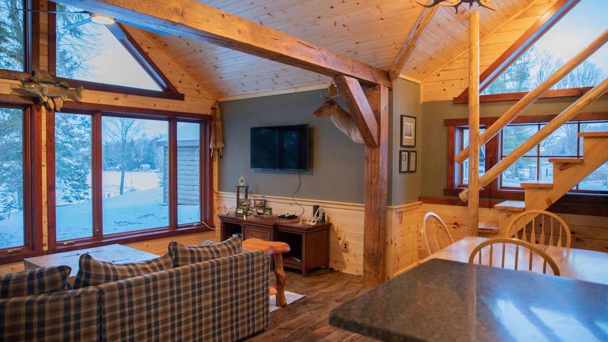 Butternut Cabin | Mercer, WI Beautiful Flambeau Flowage Cabin