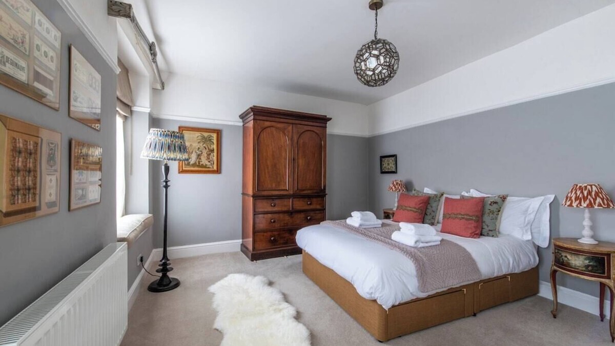 Frome House | Merchants Town House - Catherine Hill