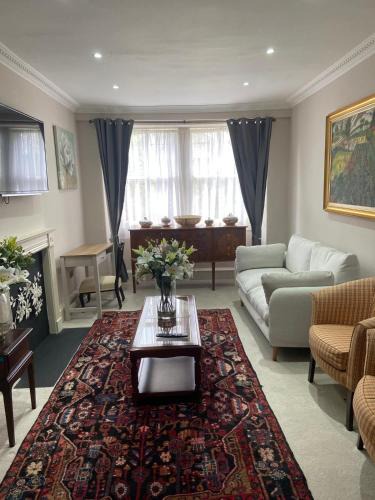 Merchiston Apartment | Merchiston Residence
