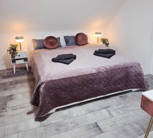Guenzburg Apartment | Merci's - Legoland - Garden - Parking - Klima AC