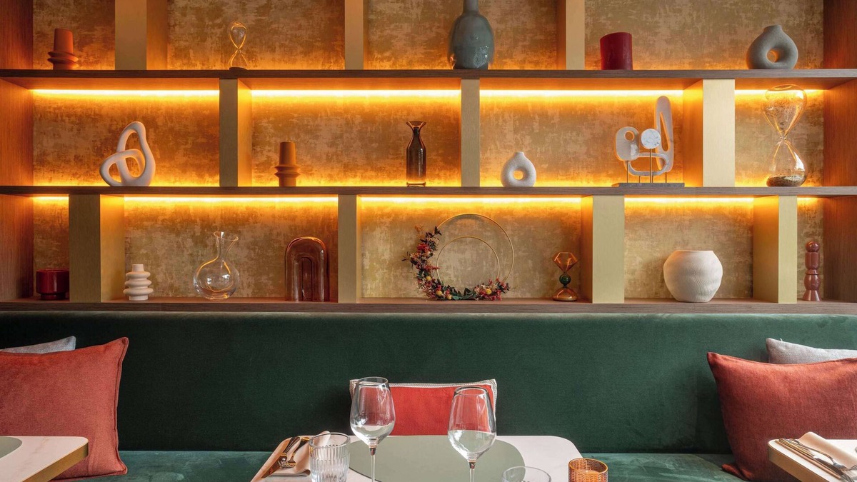 Miroir - Batignolles Hotel | Mercure Le Mans Batignolles