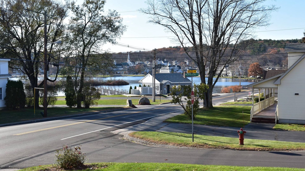 Meredith Apartment | Meredith Bay - Brand New 2nd and 3rd floor Apartment in Private Home