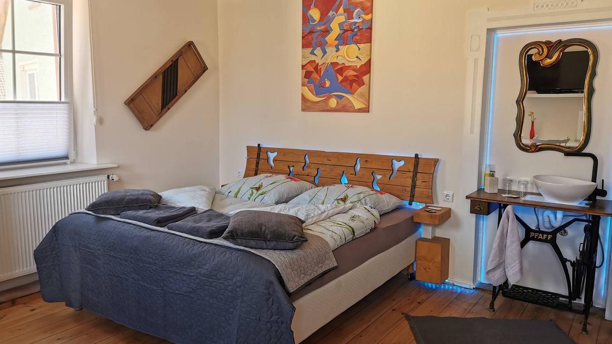 Niederstetten Bed & Breakfast | Merlin - Our Celtic farm