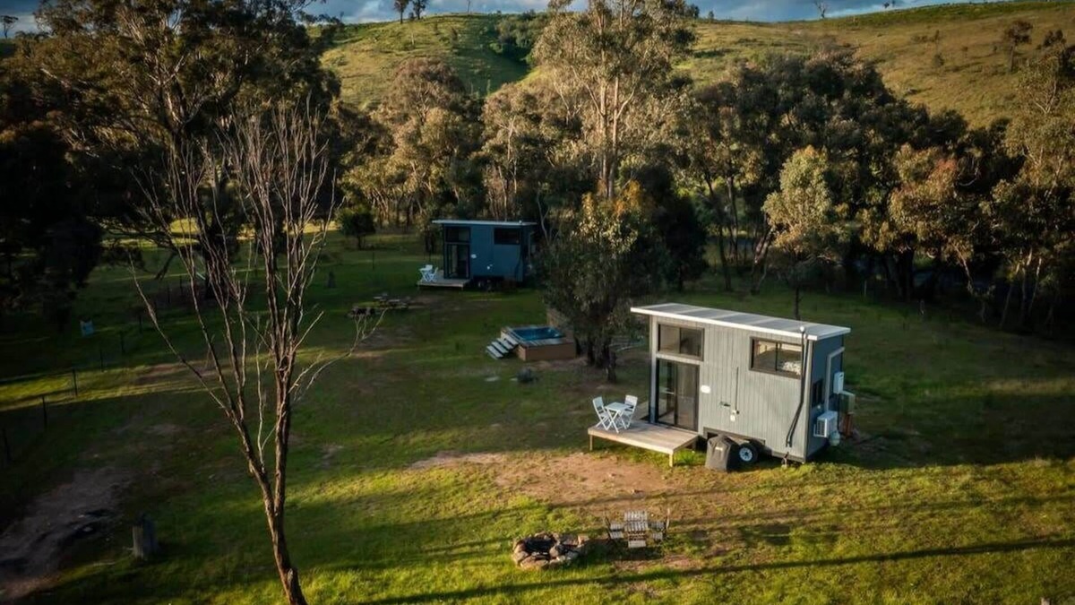 Windeyer House | Merlot Tiny House by Tiny Away