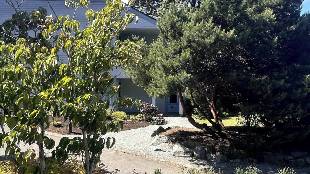 Regional District of Nanaimo Apartment | Mermaid Cove - Studio - Pacific Shores