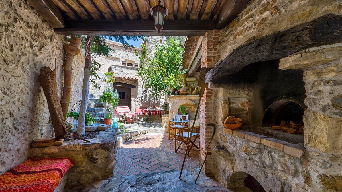 Sivritos House | Meronas Εco House, Accommodation in traditional Cretan village house