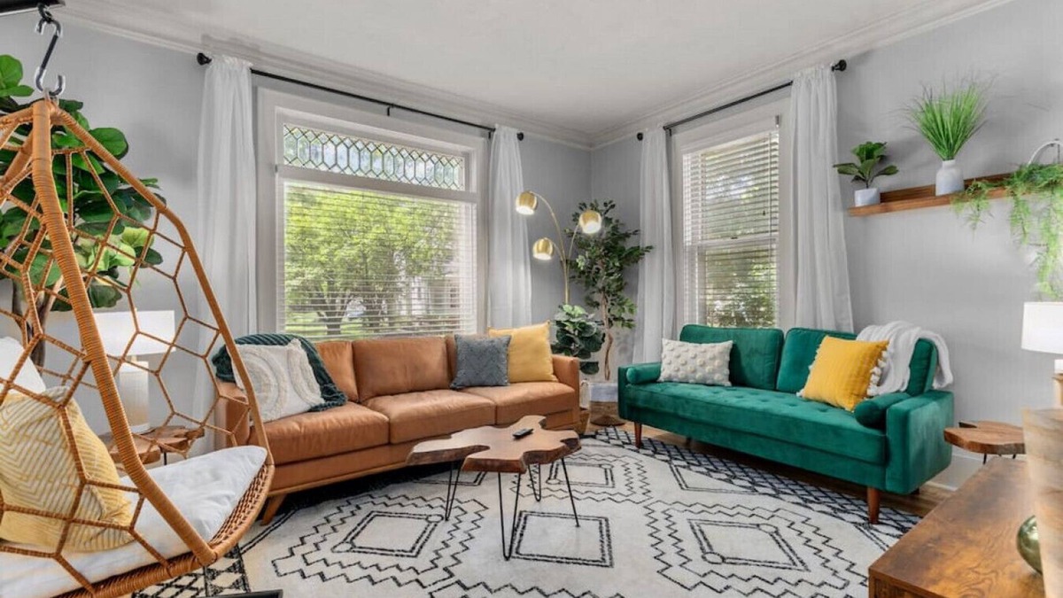Fond du Lac House | Merrill Ave Fond du Lac · NEW}Updated! Historic|Spacious