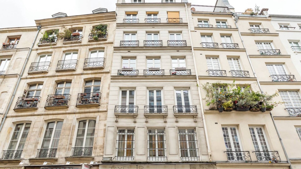 Quartier Sainte-Avoye Apartment | Merveil Luxury Suites - Marais - Martin I-II