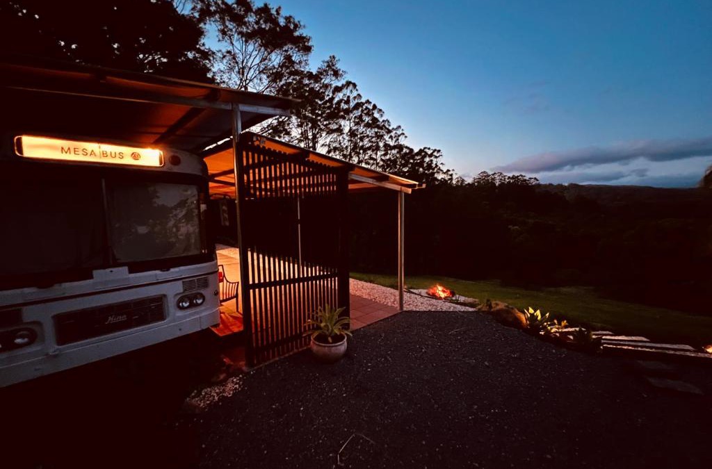Rosebank House | Mesa Bus - Deluxe Byron Hinterland Eco Stay