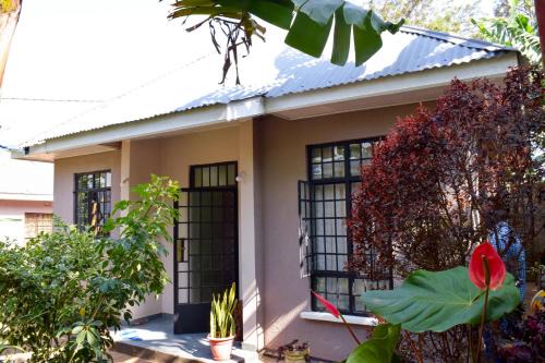 Arusha House | Mesa Home Apartment