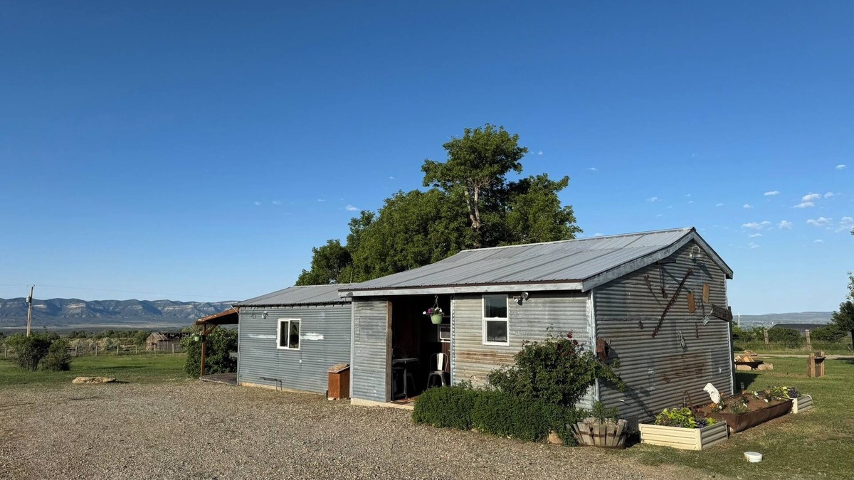 Cortez Cabin | Mesa Verde Cabin II - Sweeping Views of Mesa Verde only 10 miles out!