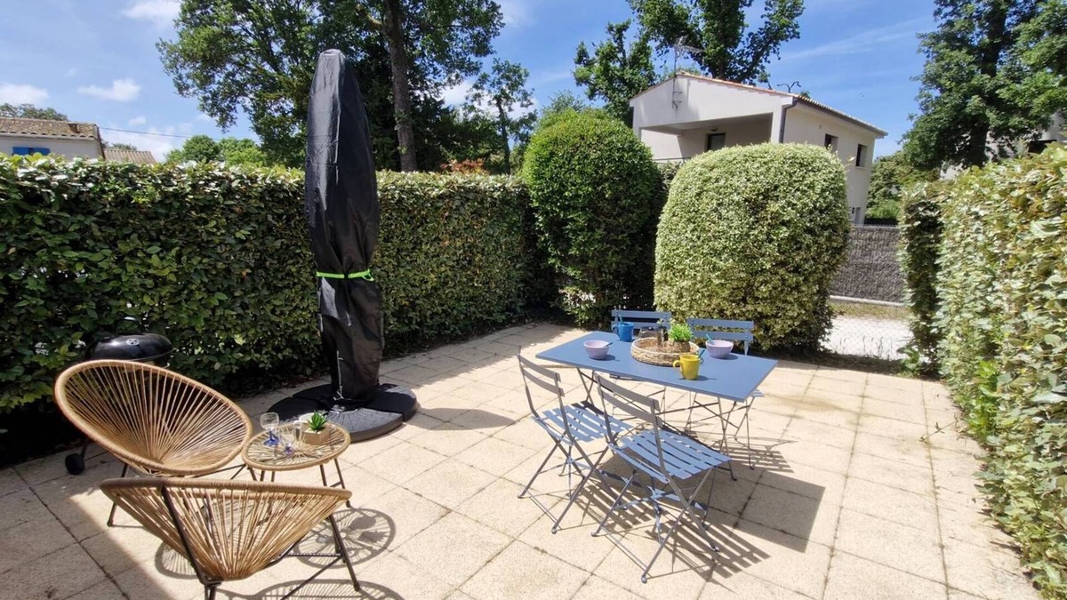 Meschers-sur-Gironde Apartment | Meschers sur Gironde - HOLIDAY HOUSE - terrace - near BEACH