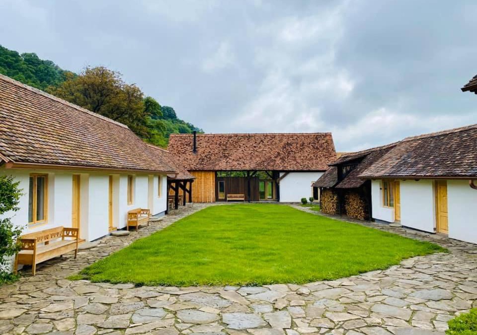 Bunesti Bed & Breakfast | Mesendorf Gasthaus