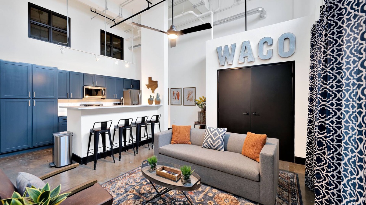 Brazos Condo | Mesquite Hideaway- Downtown Luxury Loft w/free parking