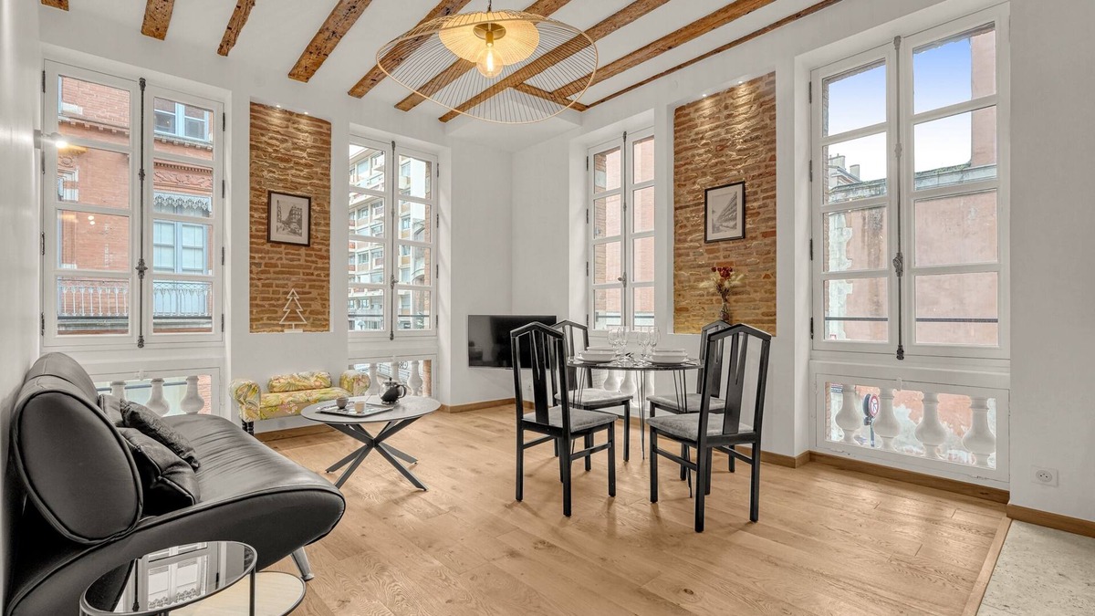 Saint-Georges Apartment | Mess d'Yvonne - 45m² en plein cœur de Toulouse