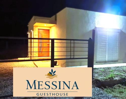 Florida Apartment | Messina Guesthouse
