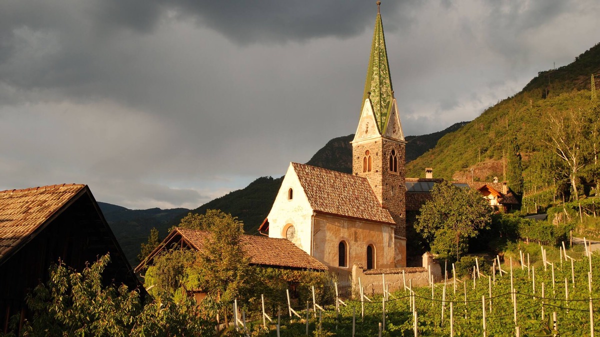 Centro - Piani - Rencio Apartment | Messnerhof winery, lovingly furnished, on the outskirts of Bolzano