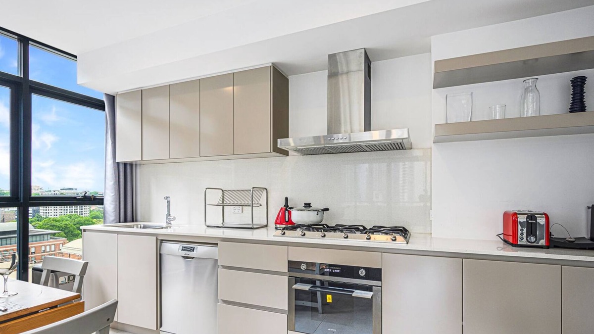Haymarket Apartment | MetaWiseBnB|Sydney CBD|Chinatown|Luxe 2Bed Penthouse Bella