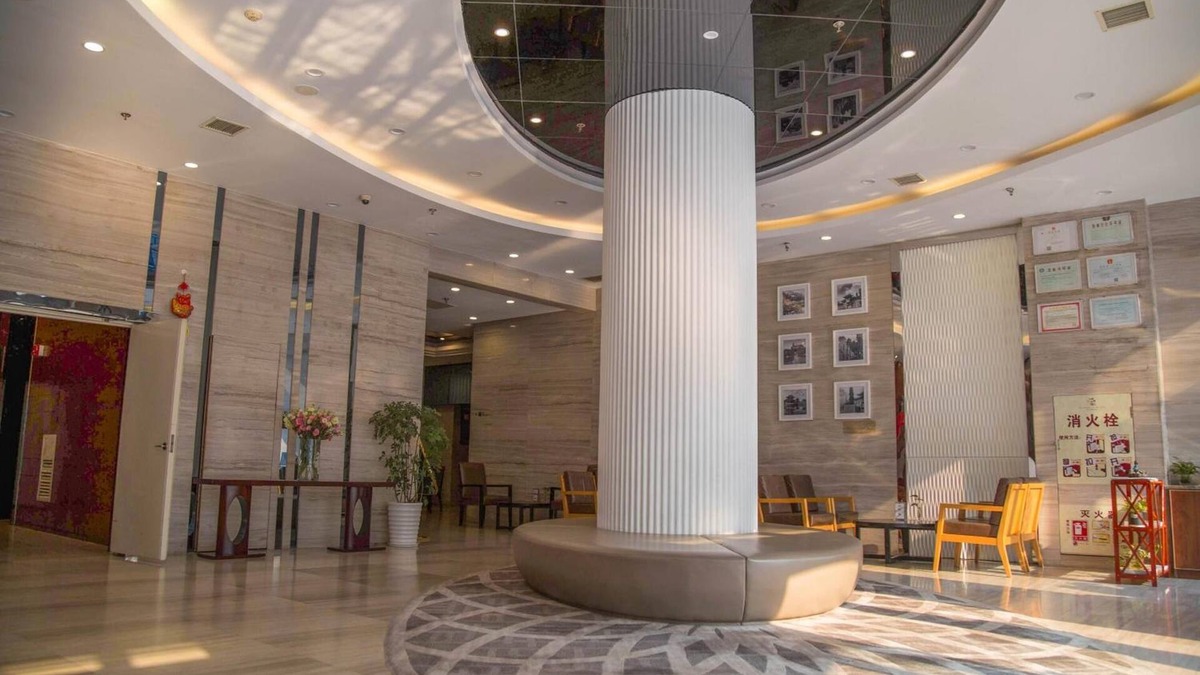 Runzhou Qu Hotel | Metropolo Zhenjiang Railway Station Wanda Square