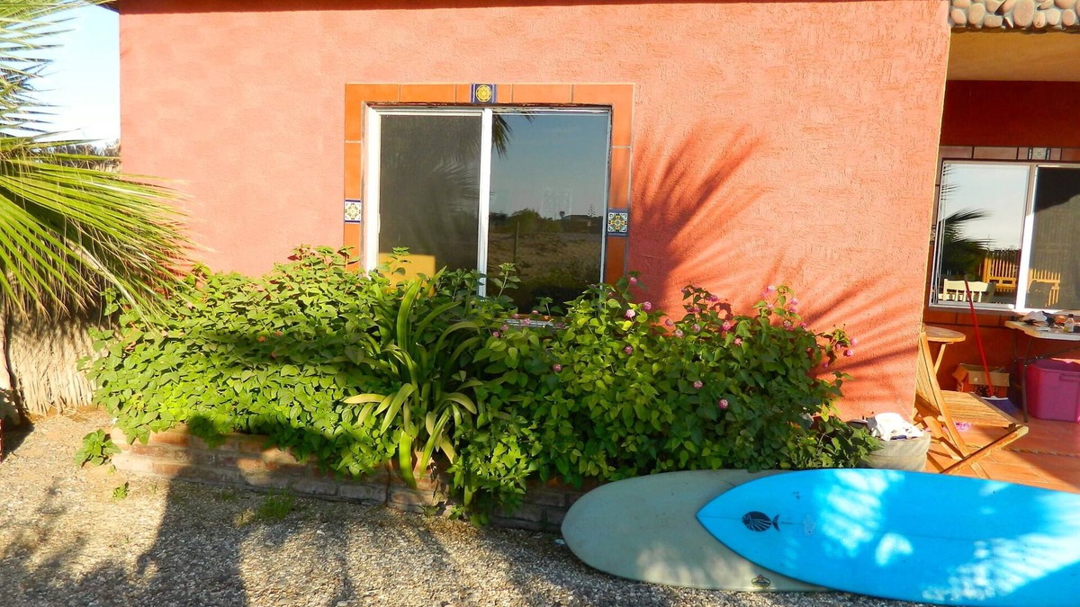 San Juanico House | Mexican dream house! 24/7 solar power a short walk to shops and beach