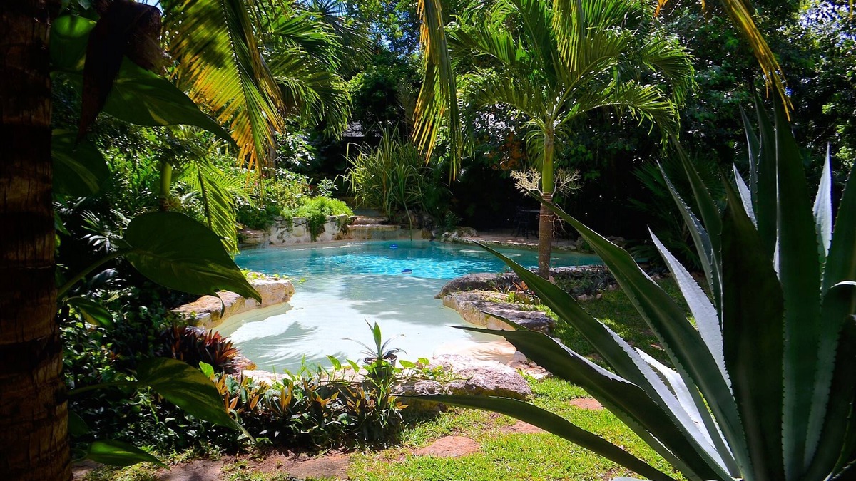 Xcaret Cottage | Mexican Hacienda - Hidden Gem in Jungle w/Waterfall Pool & 5 min. Xcaret Park