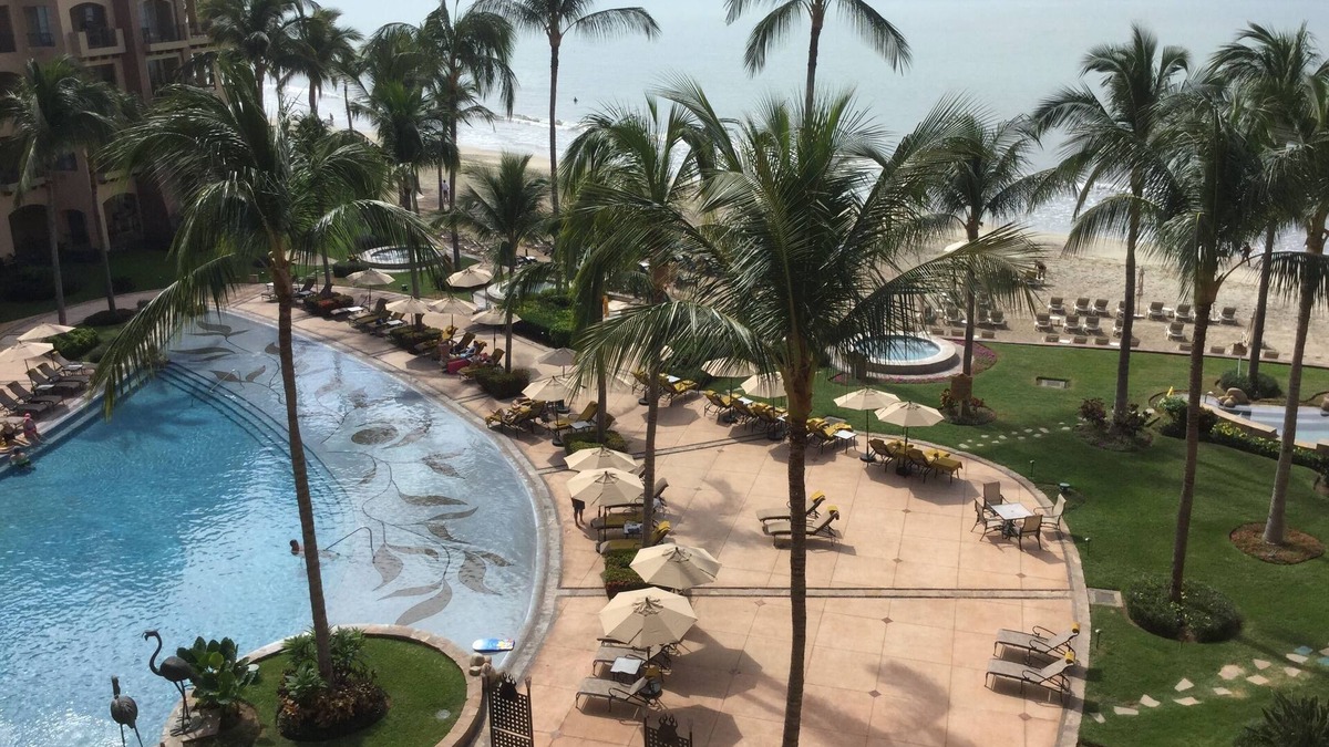 Flamingos Condo | Mexican Paradise: What A Place!