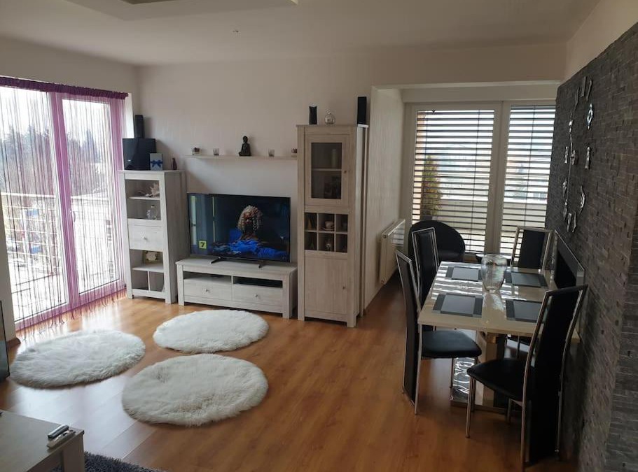 Nova Dubnica Apartment | Mezonetovy Apartmán v centre Novej Dubnice