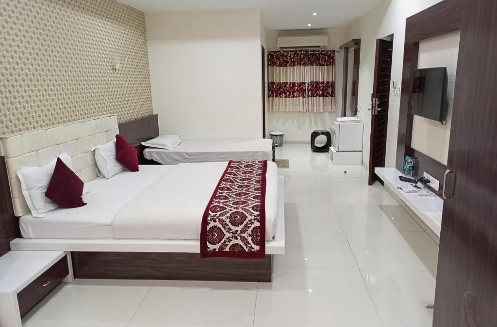 Central Chennai Hotel | MG Residency
