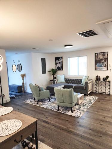 Atlanta House | MGBT Homes n Car Rental Available
