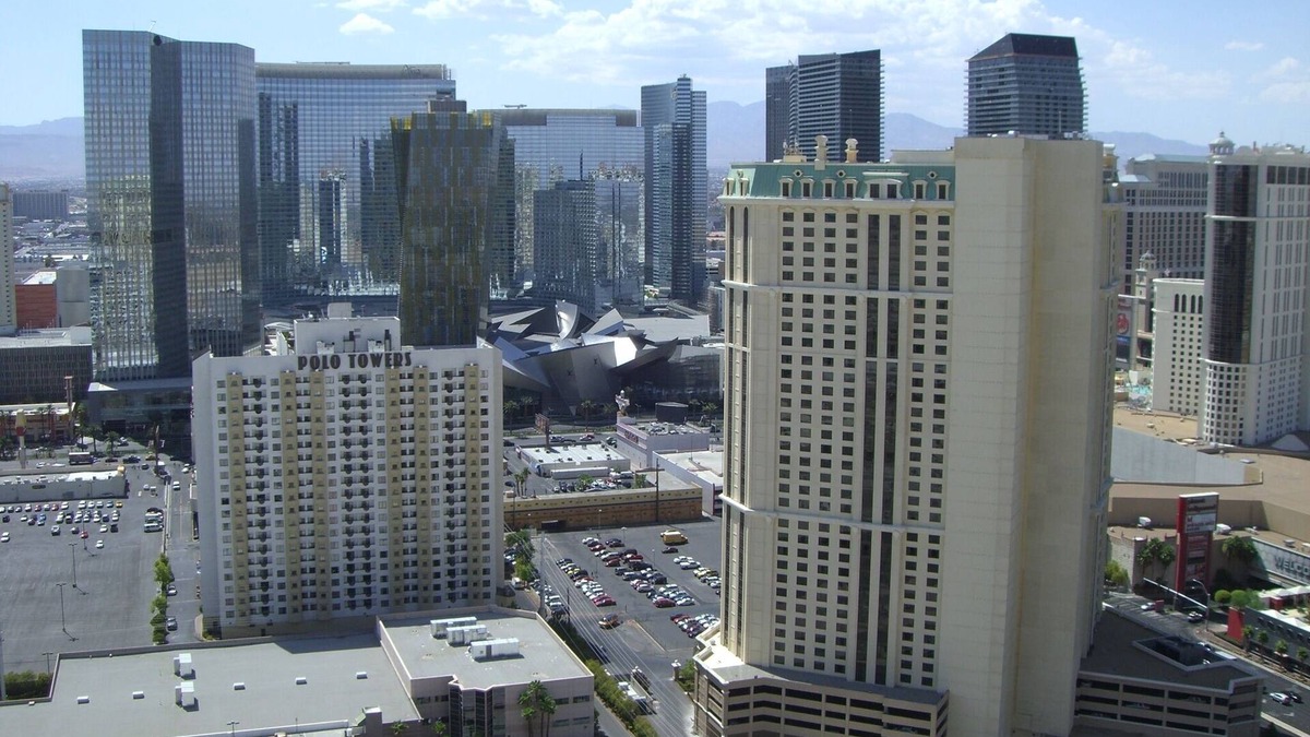Las Vegas Condo | MGM Signature Penthouse Condo/Lg. Balcony/Strip View/Tower 1