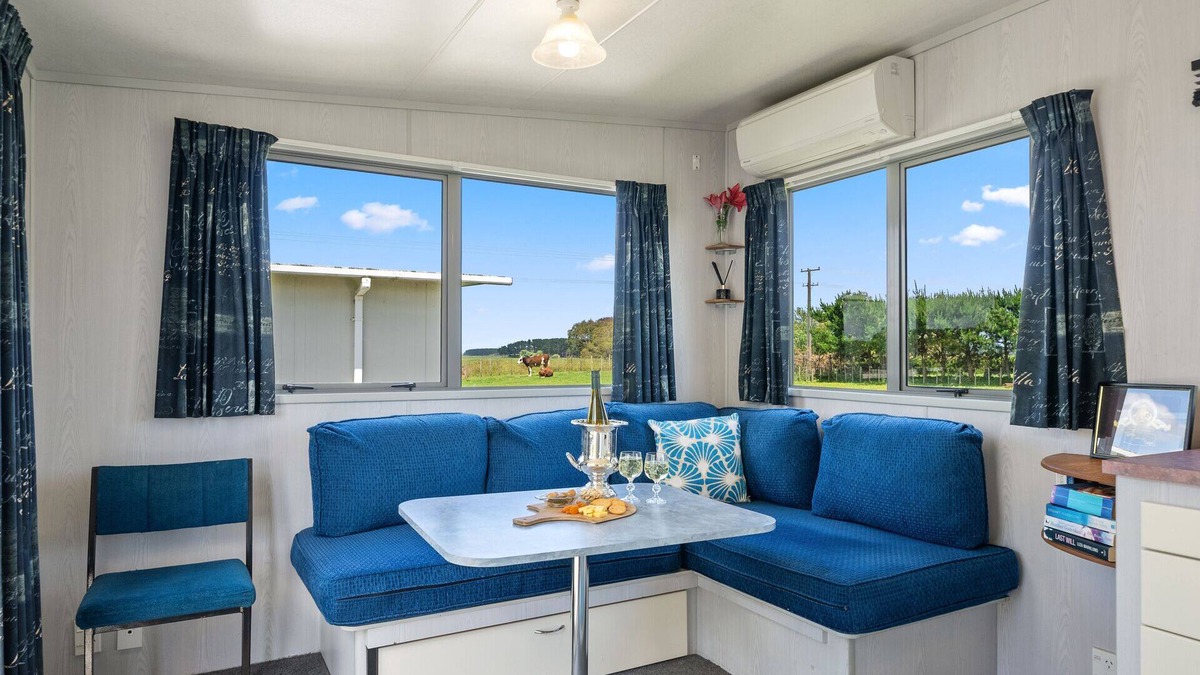 Himatangi House | MGM Studio Cabin - Himitangi Holiday Studio