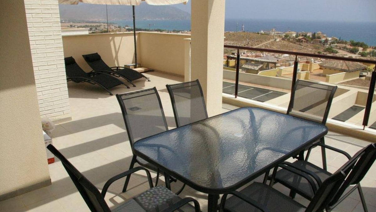 Los Puertos Apartment | MH40: Modern 2 bed 1 bath apartment near beach, Mojon Hills, Isla Plana