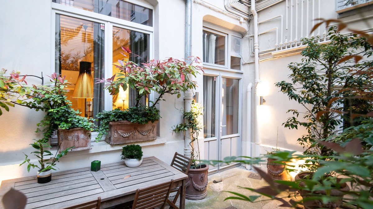 Moliere - Edgard Quinet Hotel | MHL - Maison Hotel Lyon